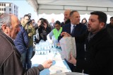 Nevşehir Belediye Başkanı Arı kazandığı tazminatlarla kavurma dağıttı
