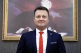 Menemen Belediye Başkanı Serdar Aksoy, CHP’den istifa etti