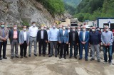 Rize’de 15 belediye başkanı İkizdere’de yapılacak taş ocağına destek verdi